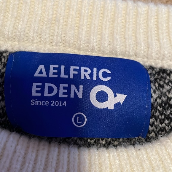 men’s large ribcage bones sweatshirt white with black bones - Picture 3 of 3